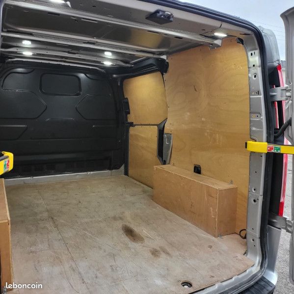 Ford TRANSIT CUSTOM FG 280 L1H1 2.0 ECOBLUE 130 HYBRID TREND BUSINESS (image 17)