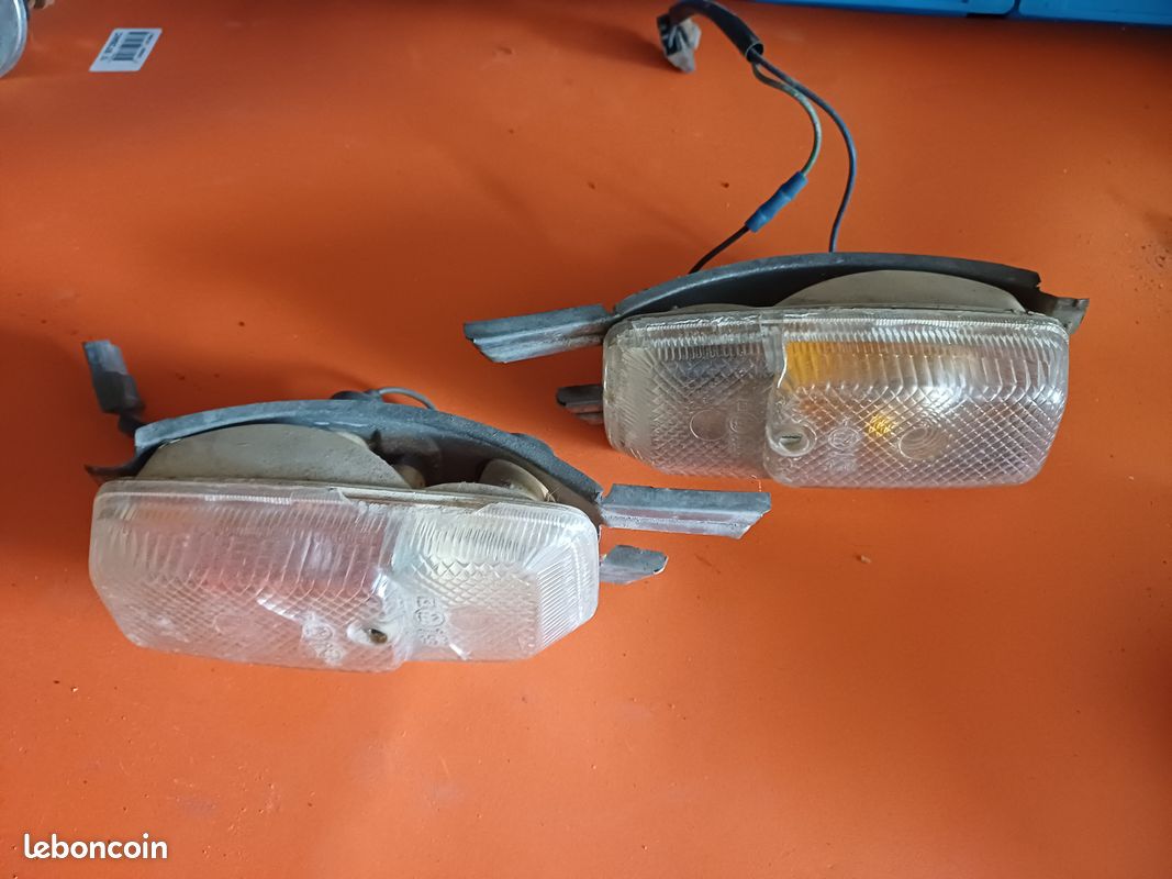 Paire clignotant peugeot 204 (image 1)
