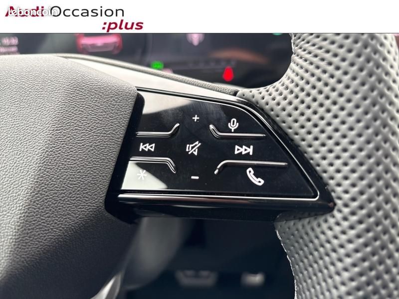 Audi A5 Avant 2.0 e-hybrid 299ch S line quattro S tronic 7 (image 26)