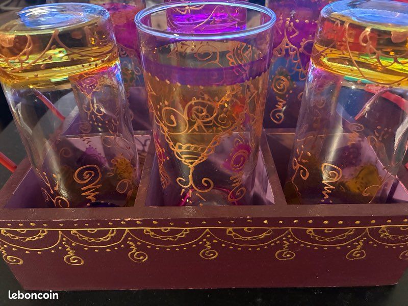 Lot 6 verres avec support maisons du monde (image 1)