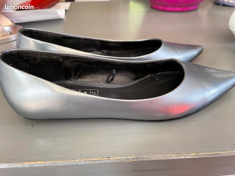 Vends escarpins gris argenté (image 2)