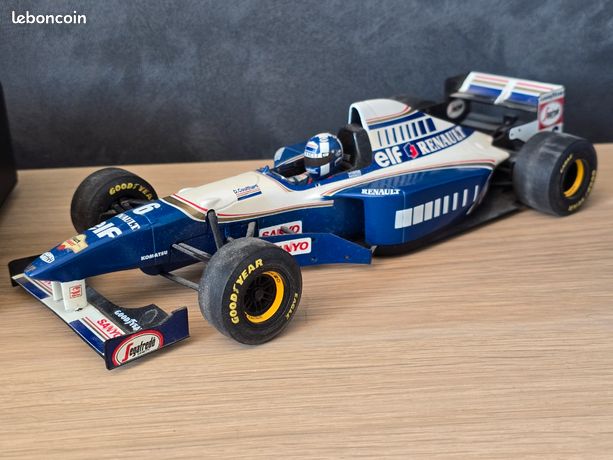 Ferrari Rouge 1/18 - Modèle De Course Grand Prix - Collection Musée - Promo18