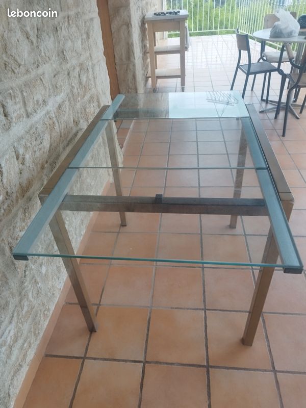 Petite Table Extensible plateau Verre et structure Métal (image 13)