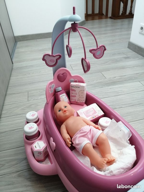 Baby nurse (image 2)