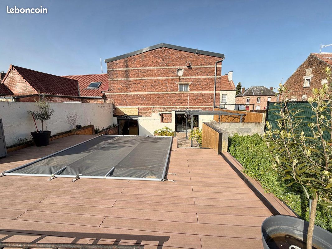Maison 5 pièces 282 m² · à Brebières · 282 m² · 364 000 €