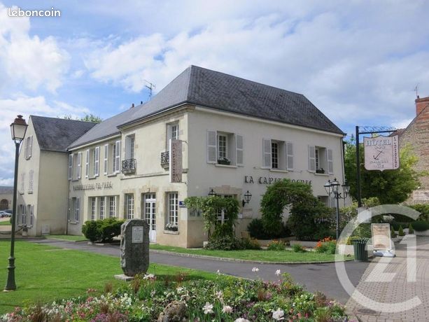 Maison 14 pièces 514 m²