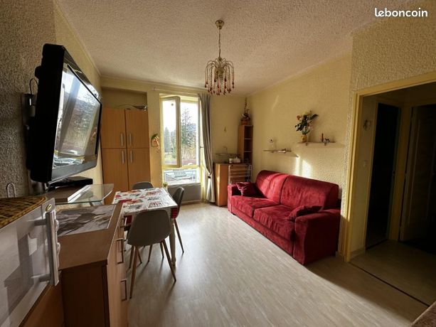 Studio 1 pièce 26 m²