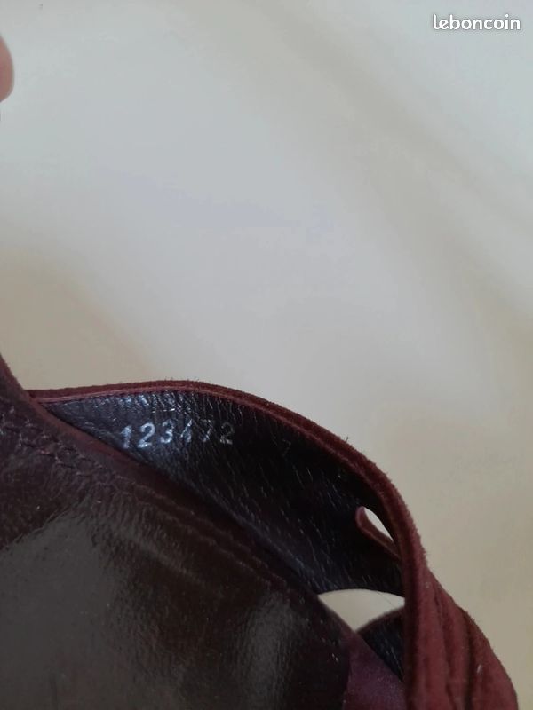 Escarpins LORI PARIS Tout Cuir Daim Bordeaux Vintage 80's Taille 37 - Neufs Sans Boîte