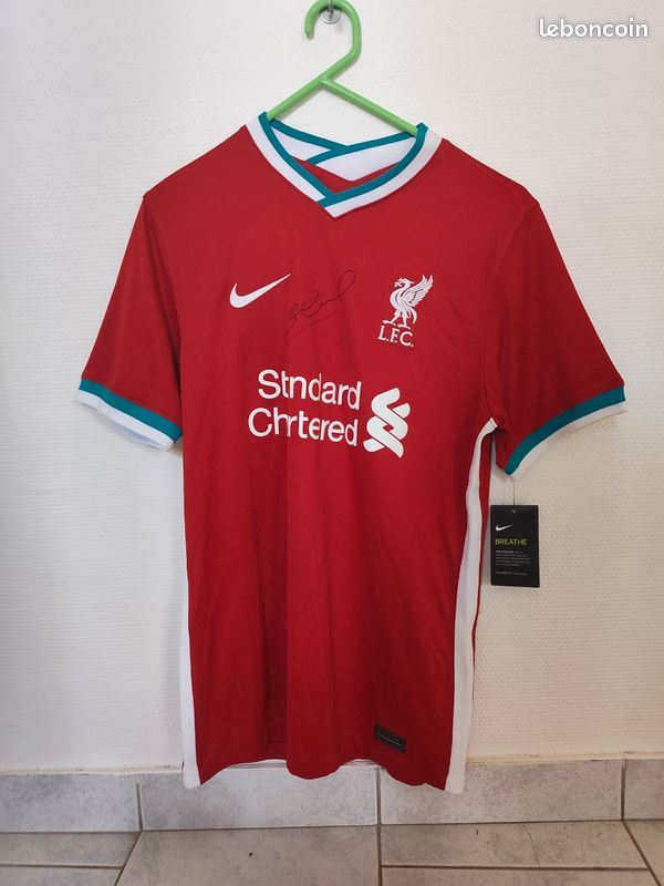 Maillot Liverpool signé Steven Gerrard (image 1)