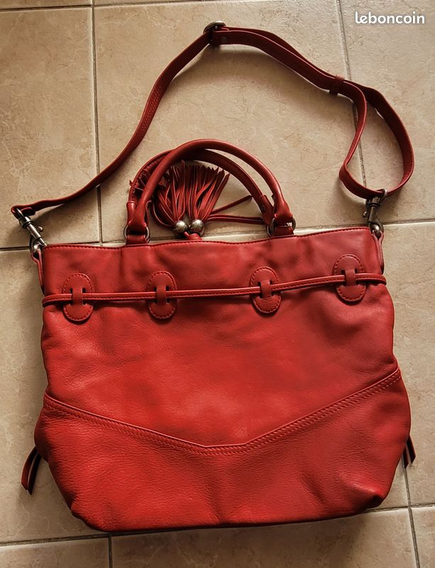 Sac a main cuir rouge d'occasion Accessoires Bagagerie
