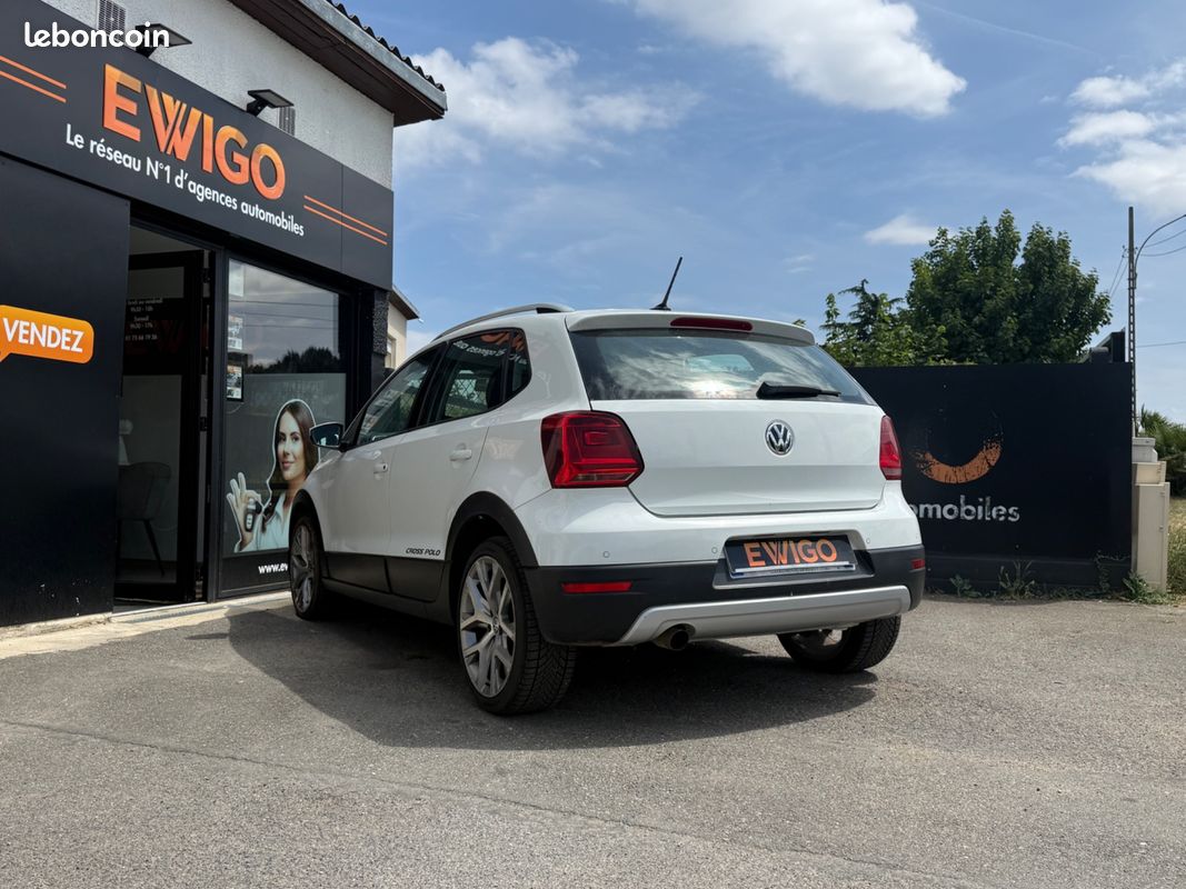 Volkswagen polo cross 1.4 tdi 90ch bluemotion technology apple carplay (image 18)