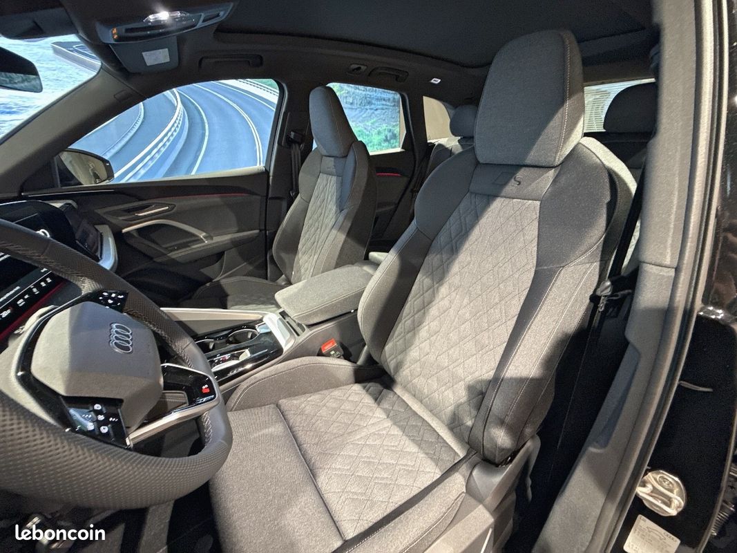 AUDI Q5 e-hybrid 299 ch S tronic 7 Quattro S line (image 16)