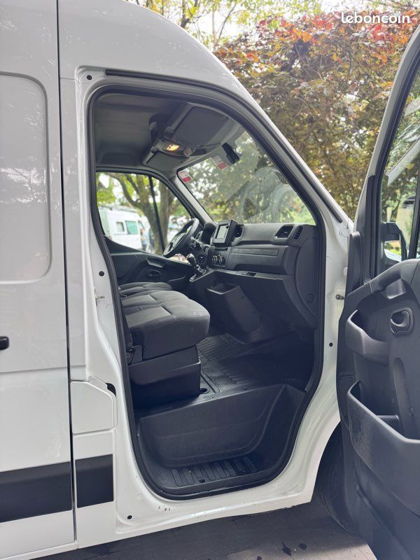 Renault Master FGN TRAC L1H2 dCi 135 Grand Confort 1ère Main 2021 – photo 4