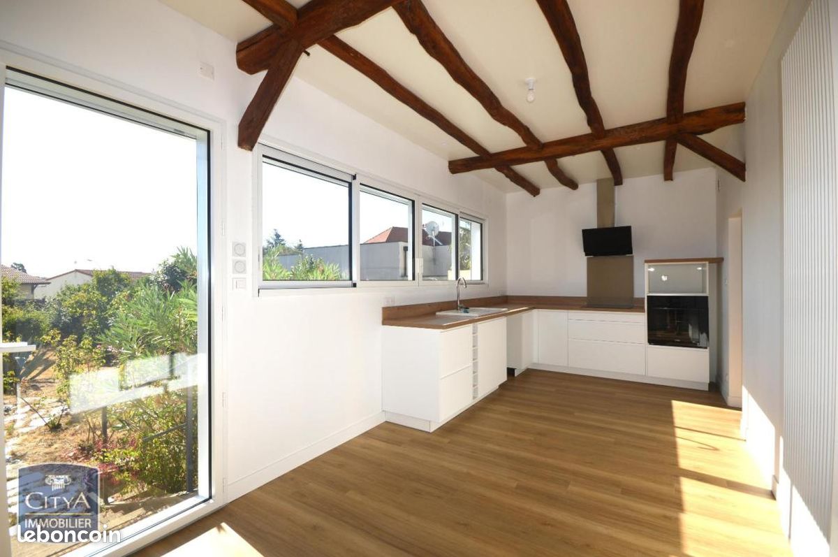 Maison 5 pièces 127 m² · à Cholet · 127 m² · 1 150 €