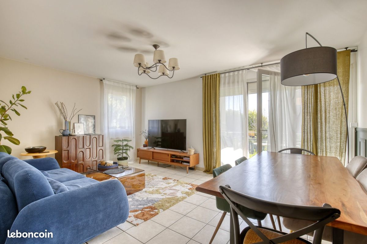 Appartement 4 pièces 77 m² · à Taverny · 77 m² · 285 000 €