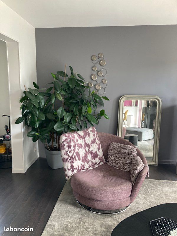 Fauteuil rond marque Fama (image 2)