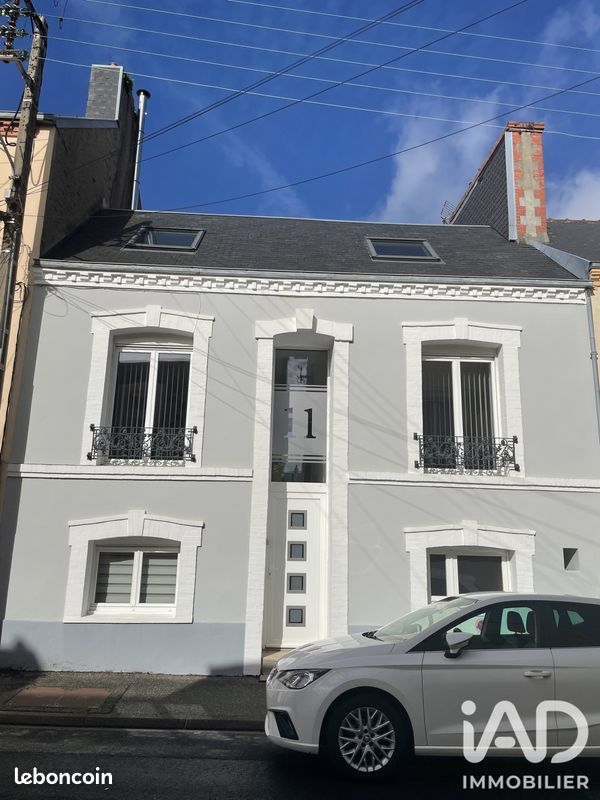 Maison 4 pièces 80 m² · à Cherbourg-en-Cotentin · 80 m² · 261 000 €