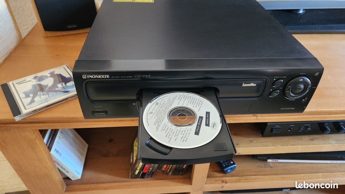 Lecteur laserdisc cdv ld pioneer cld-s310f clds310f cld-s31 à Barésia Sur L'Ain | Clasf image-video Lecteur laserdisc cdv ld pioneer cld-s310f clds310f cld-s31 à Barésia Sur L'Ain | Clasf image-video