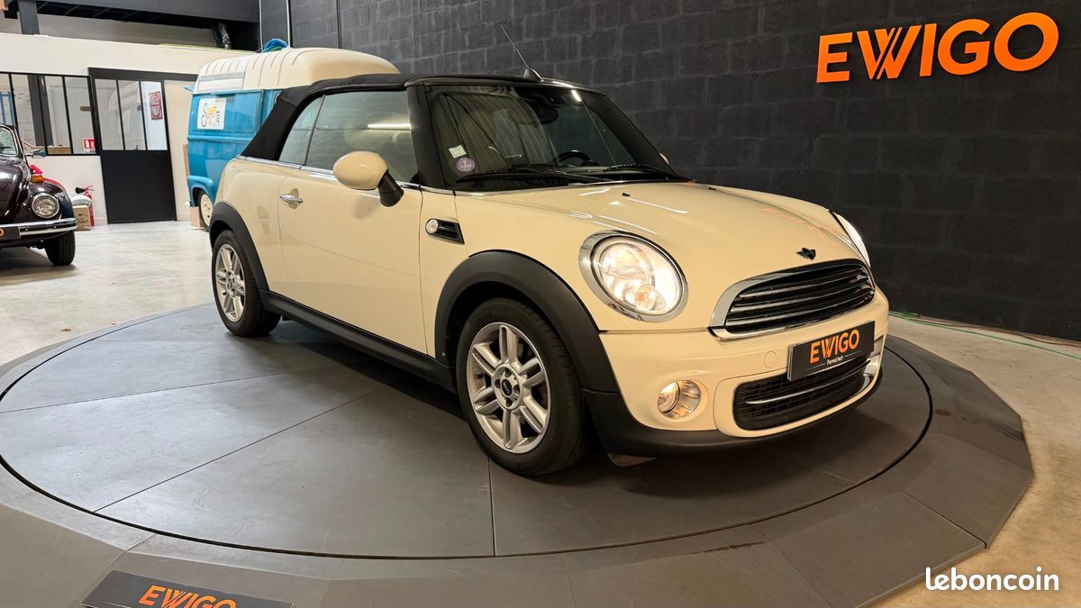 MINI MINI 1.6 120ch COOPER CABRIOLET - PACK CHILI - DISTRIBUTION À CHAINE (image 1)