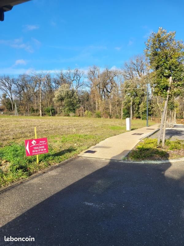 Terrain 500 m² Auterive · 60 000 €