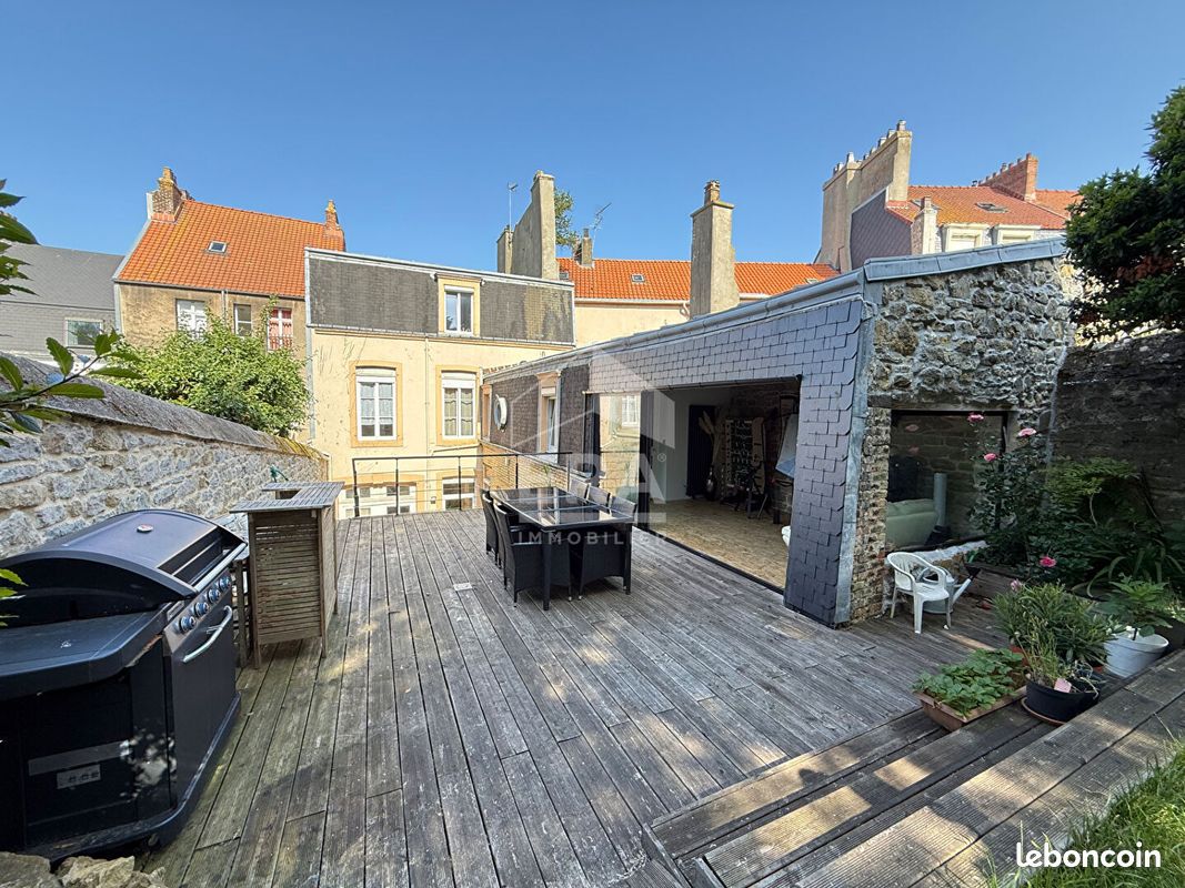 Maison 15 pièces 273 m² · à Boulogne-sur-Mer · 273 m² · 449 000 €