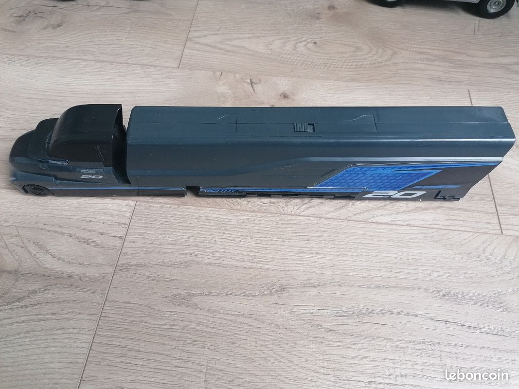 Camion transformable (image 1)