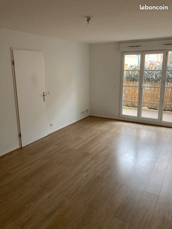 Appartement a louer vaureal - 3 pièce(s) - 64 m2 - Surfyn