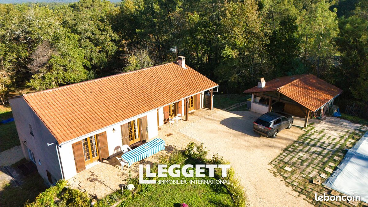 Maison 6 pièces 240 m² · à Eyraud-Crempse-Maurens · 240 m² · 375 000 €