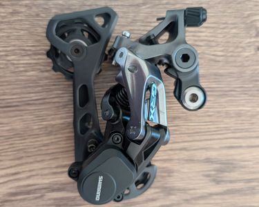 Dérailleur arriere Shimano 105 RD 5500 grande chape 9 vitessesdans Vélo de Route - Équipements vélos