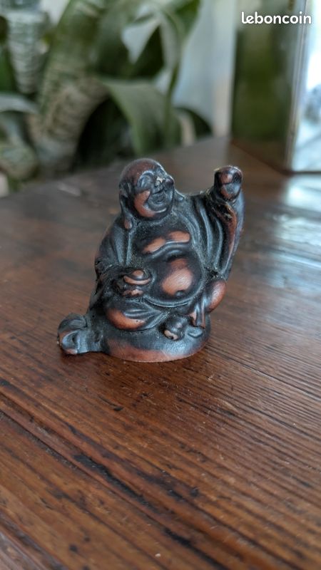 BOUDDHA RIEUR, une figure populaire de la joie, de l'abondance et de la bonne fortune dans le folklore (image 3)