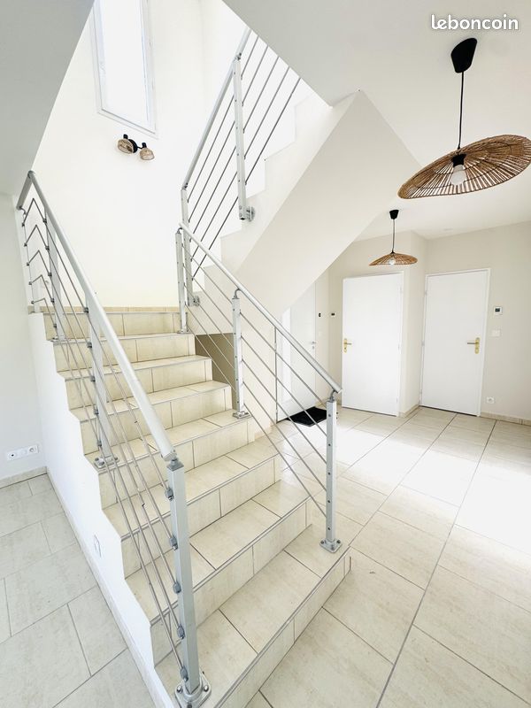 Maison 7 pièces 160 m² · à Romilly-sur-Seine · 160 m² · 255 000 €