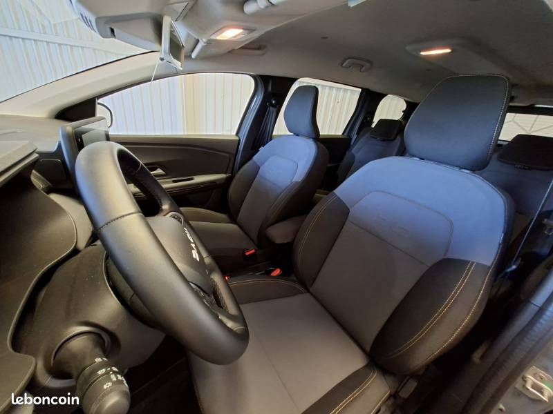 Dacia Jogger Hybrid 140 7 places GSR2 Extreme (image 19)
