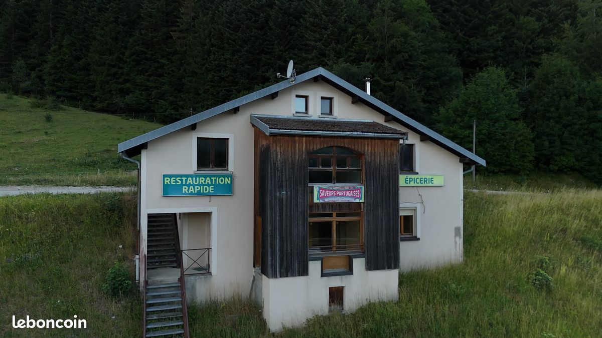 Maison 8 pièces 224 m² (image 1)