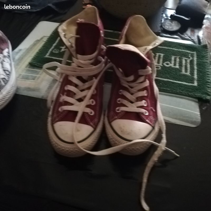 Basket converse chuck taylor taille haute bordeaux taille 40 tres bon etat (image 3)