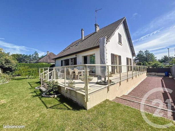 Maison 8 pièces 190 m²