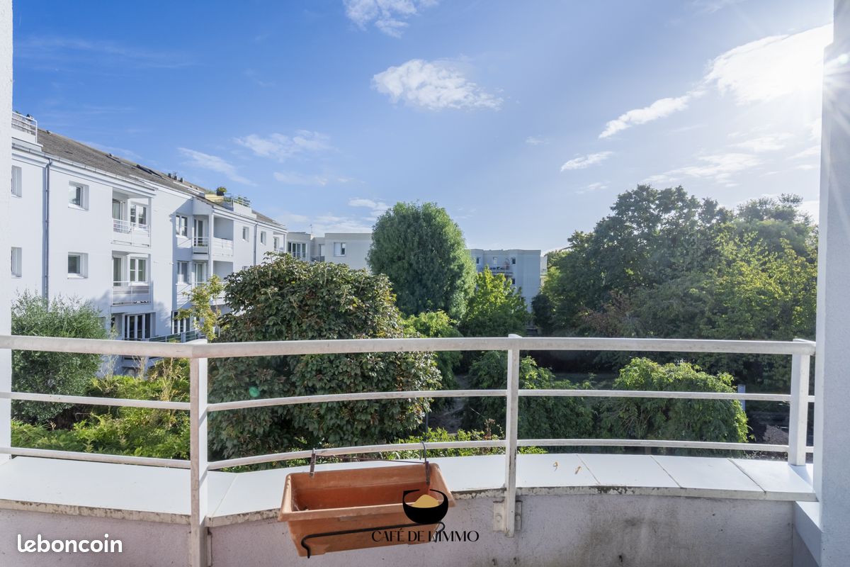 Appartement 4 pièces 83 m² · à Issy-les-Moulineaux · 83 m² · 599 000 €
