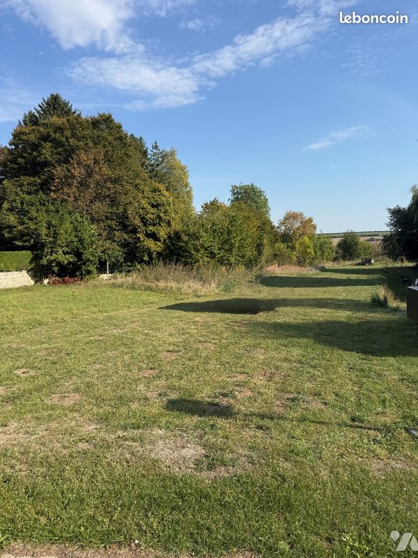 Terrain 1715 m² · à Millencourt · 1 715 m² · 55 500 €