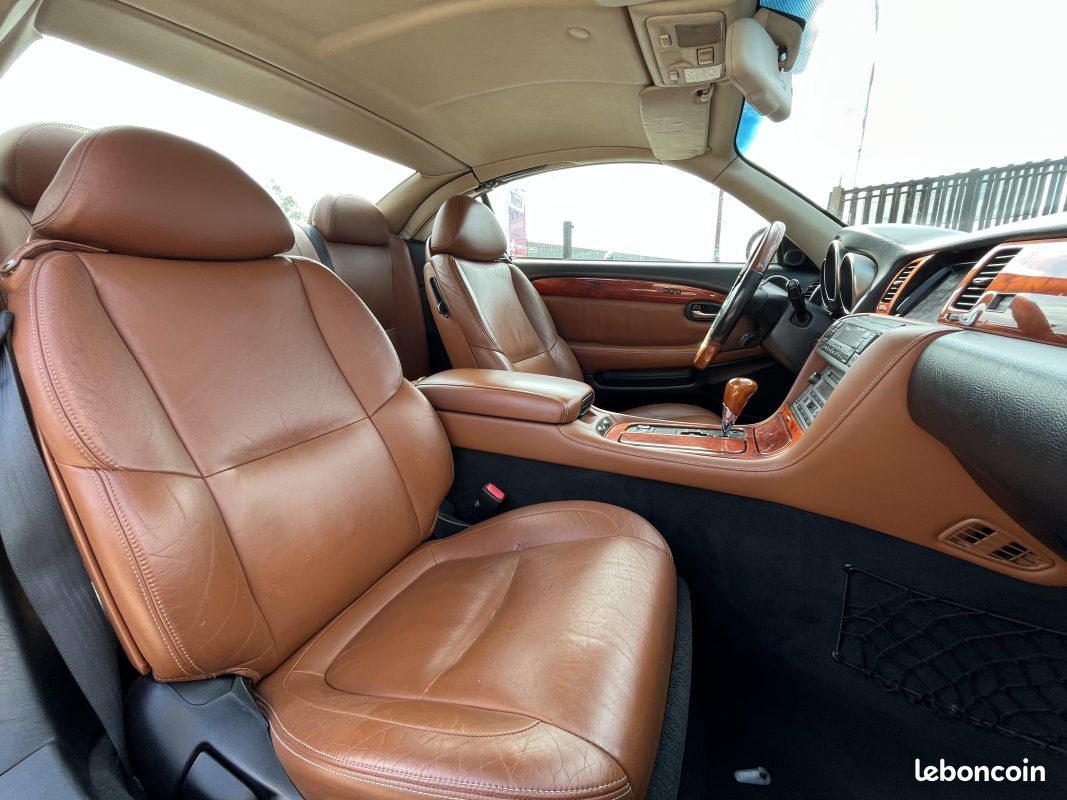 LEXUS SC430 4.3 V8 286ch Cabriolet 01/2002 (image 26)