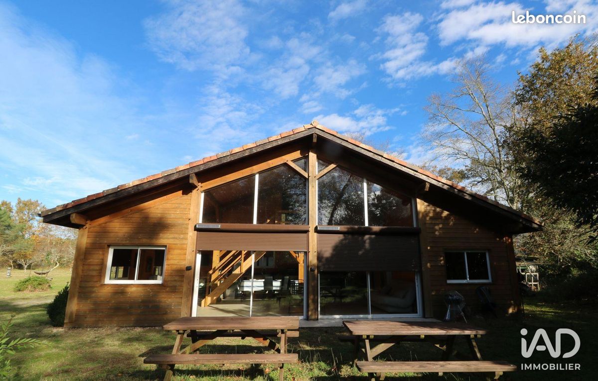 Maison 15 pièces 430 m² · à Saint-Vincent-de-Tyrosse · 430 m² · 1 732 000 €
