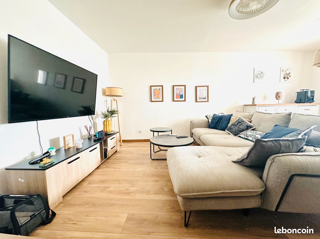 Appartement 2 pièces 50 m² · à Saint-Denis · 50 m² · 1 030 €/mois