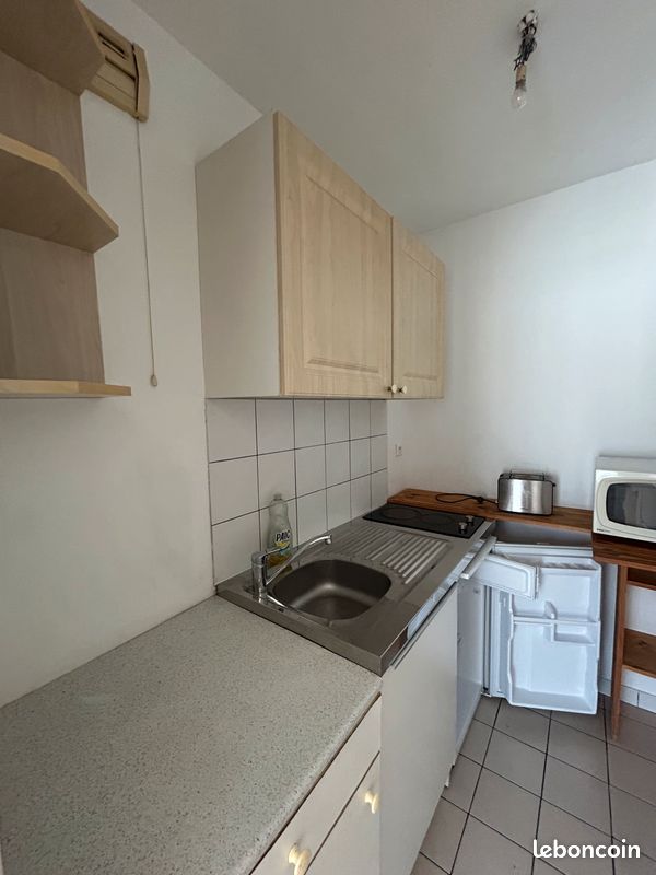 Appartement 1 pièce 25 m² · à Valenciennes · 25 m² · 450 €
