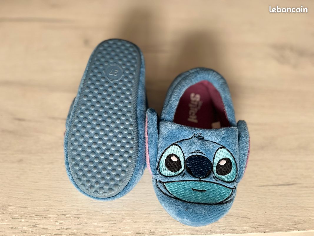 Pantoufle stitch enfants (image 3)