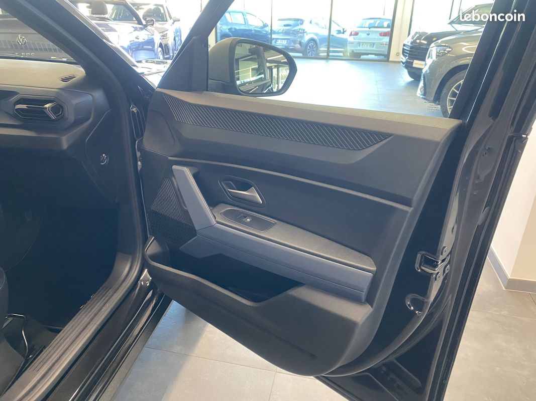 DACIA Duster TCe 130 4x2 Journey (image 9)