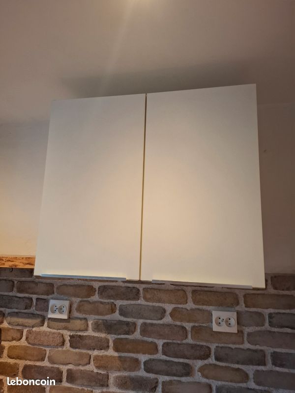 Cuisine blanche simple (image 13)