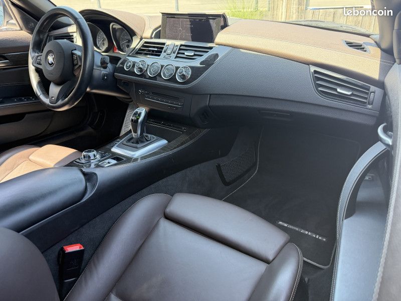 Bmw Z4 ROADSTER (E89) SDRIVE 35ISA 340CH M SPORT DKG - 1ERE MAIN - SUIVI - GARANTIE 12 MOIS (image 16)
