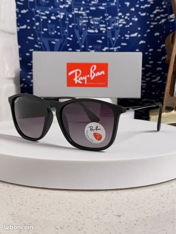 Lunettes de soleil polarisées Ray-Ban (image 1)