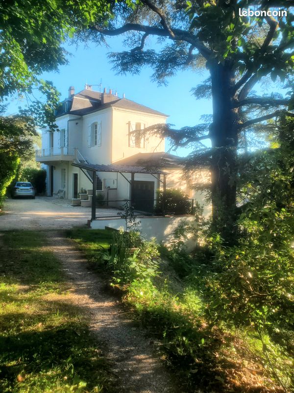 Maison 7 pièces 190 m² · à Cahors · 190 m² · 418 000 €