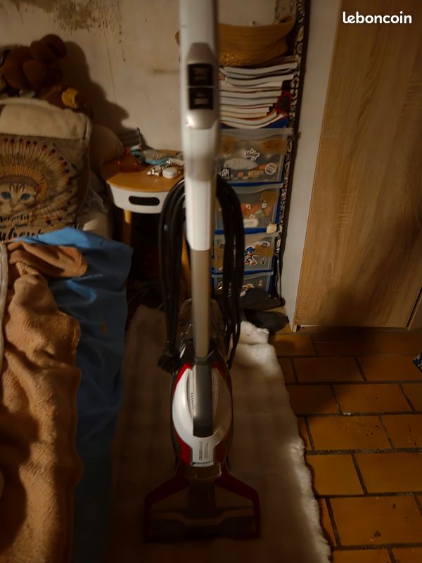 Aspirateur laveur (image 1)