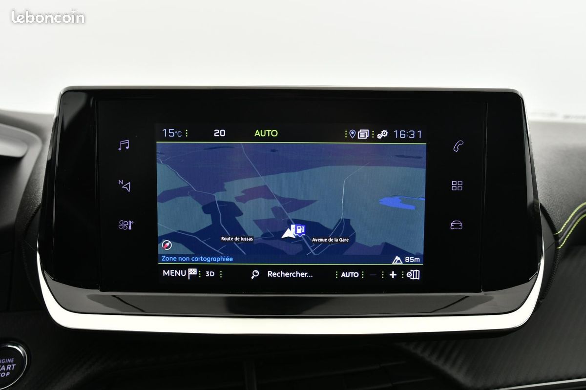 PEUGEOT 208 BlueHDi 100 S&S BVM6 GT (image 25)