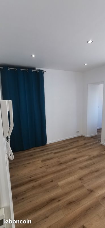 Appartement 1 pièce 18 m² · à Fontainebleau · 18 m² · 580 €/mois